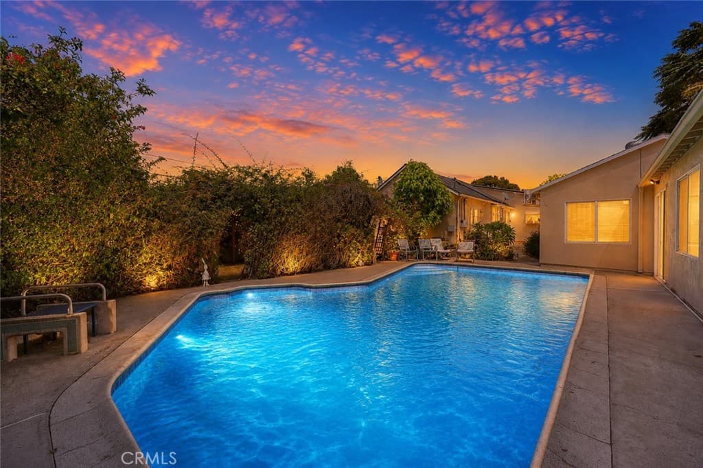 Home at 3103 Hempstead Avenue, Arcadia — photo 2 of 12