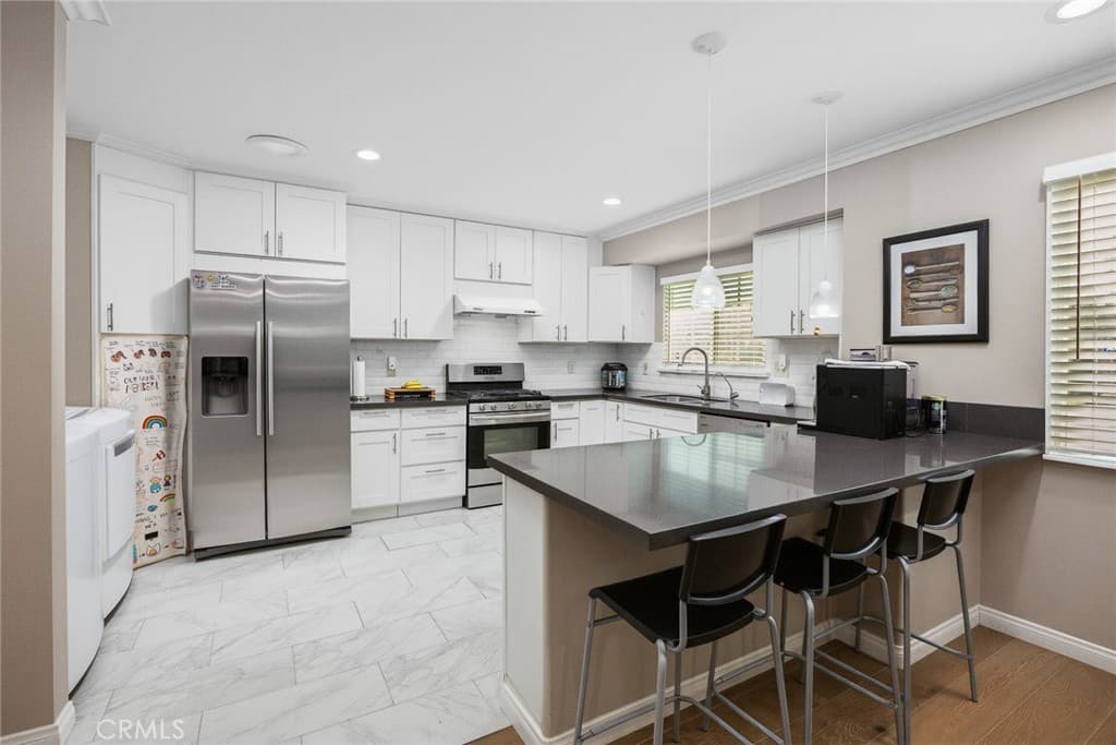 Home at 800 E Camino Real, Arcadia — photo 8 of 12