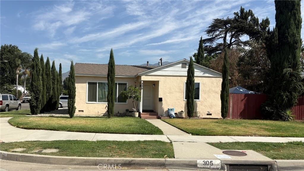 Home at 305 E Camino Real, Monrovia — photo 5 of 6