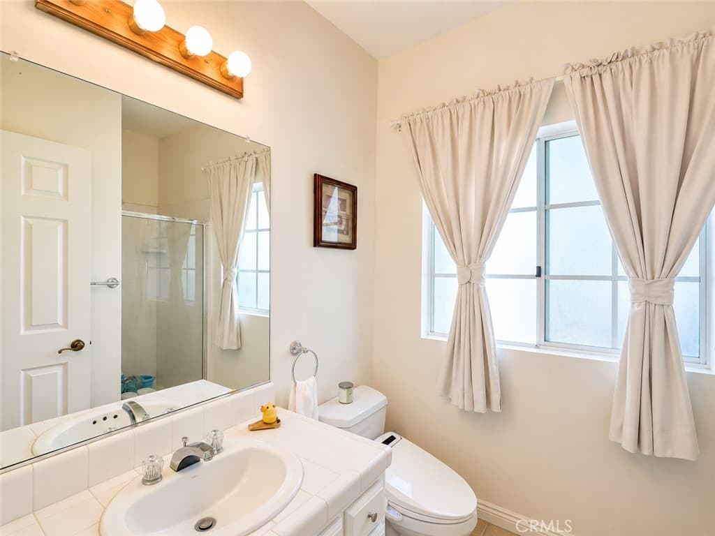 Home at 430 W Walnut, Monrovia — photo 11 of 12