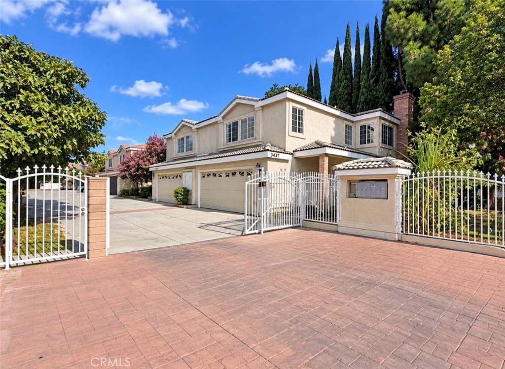 Townhouse at 3437 Cogswell Road A, El Monte — photo 2 of 12