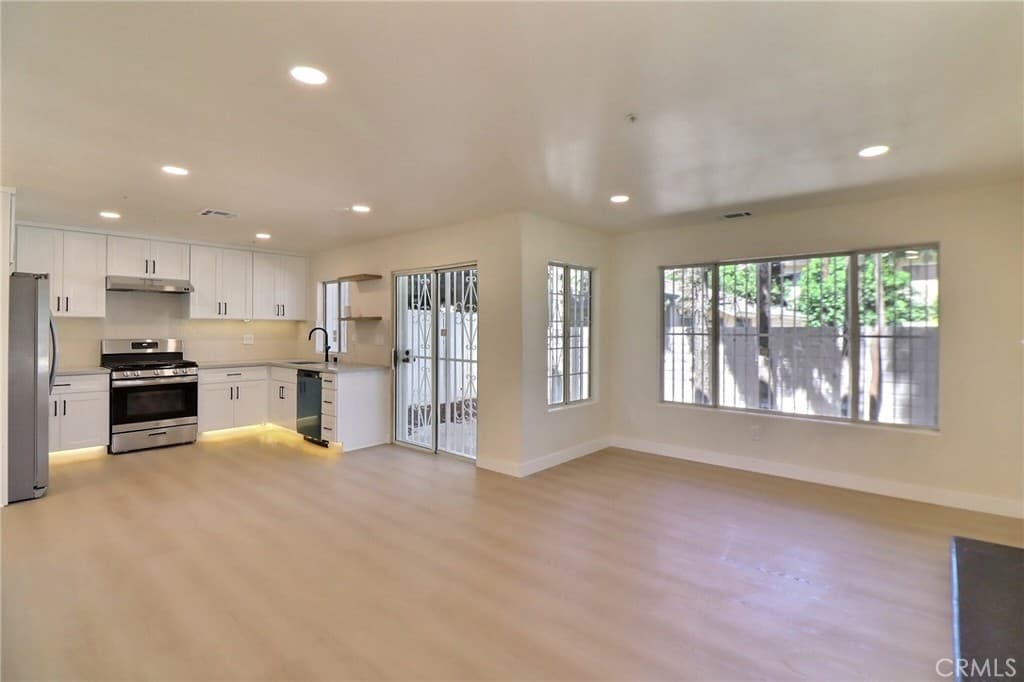 Townhouse at 3437 Cogswell Road A, El Monte — photo 4 of 12