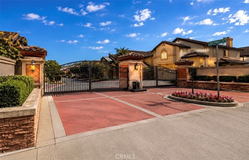 Home at 1709 Heritage Way, Covina — photo 3 of 7