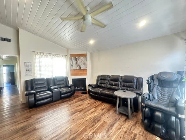 Condo at 1948 Buena Vista, Duarte — photo 5 of 12