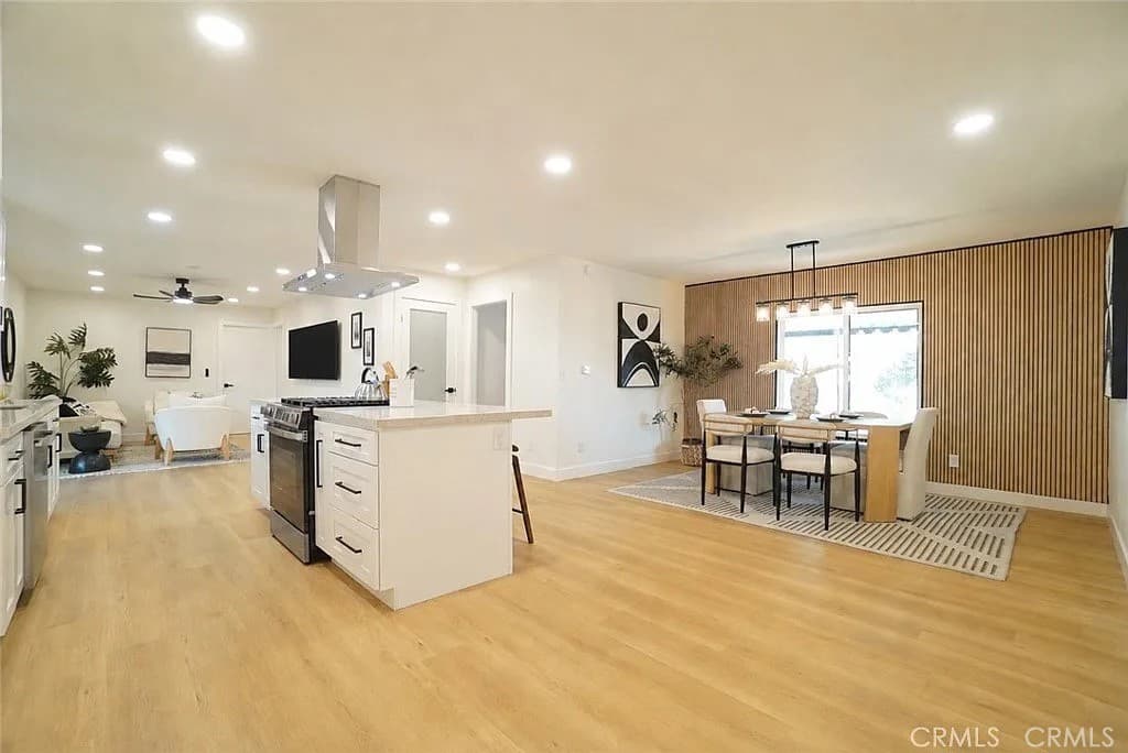 Home at 1245 W Cienega Avenue 183, San Dimas — photo 4 of 12