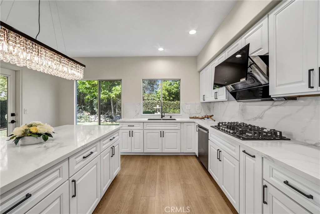 Home at 315 San Antonio, Arcadia — photo 9 of 12