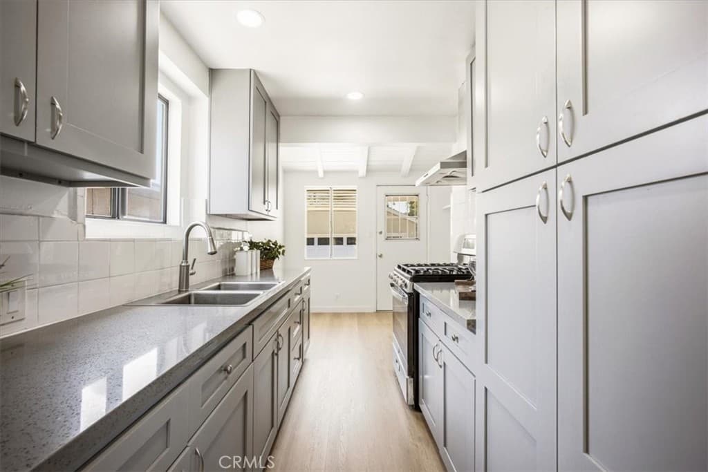 Home at 4435 Landis, Baldwin Park — photo 11 of 12
