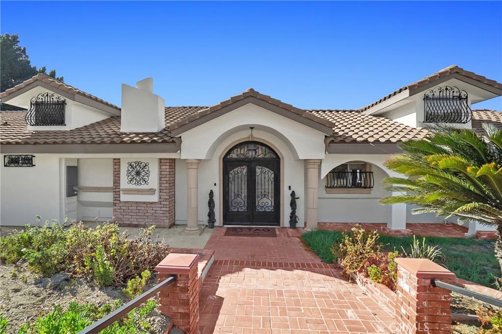Home at 3133 Punta Del Este Drive, Hacienda Heights — photo 2 of 12