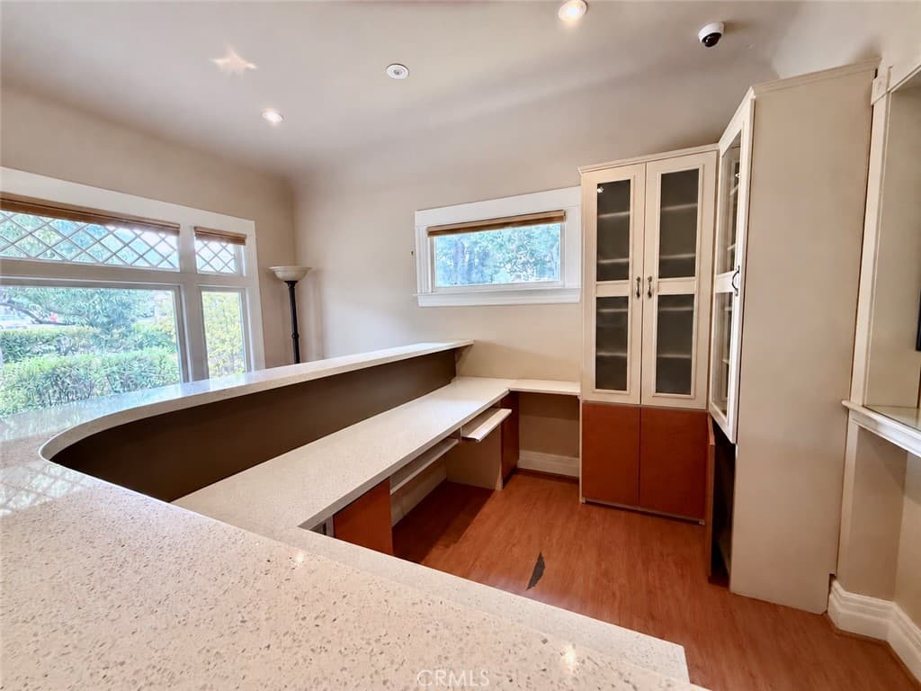 Commercial at 146 E Walnut Avenue, Monrovia — photo 6 of 12
