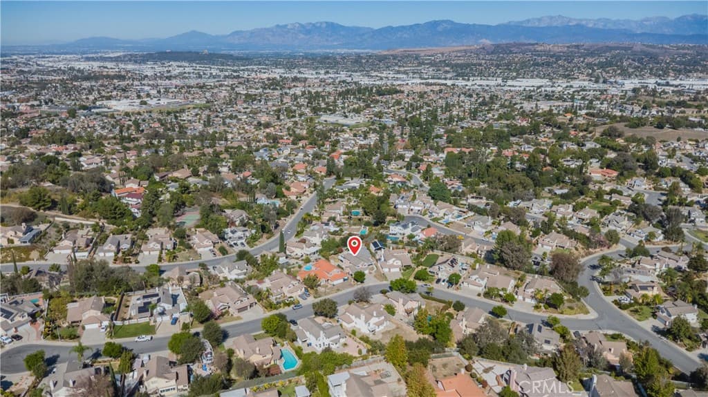 Home at 2435 Coraview Ln, Rowland Heights — photo 5 of 12