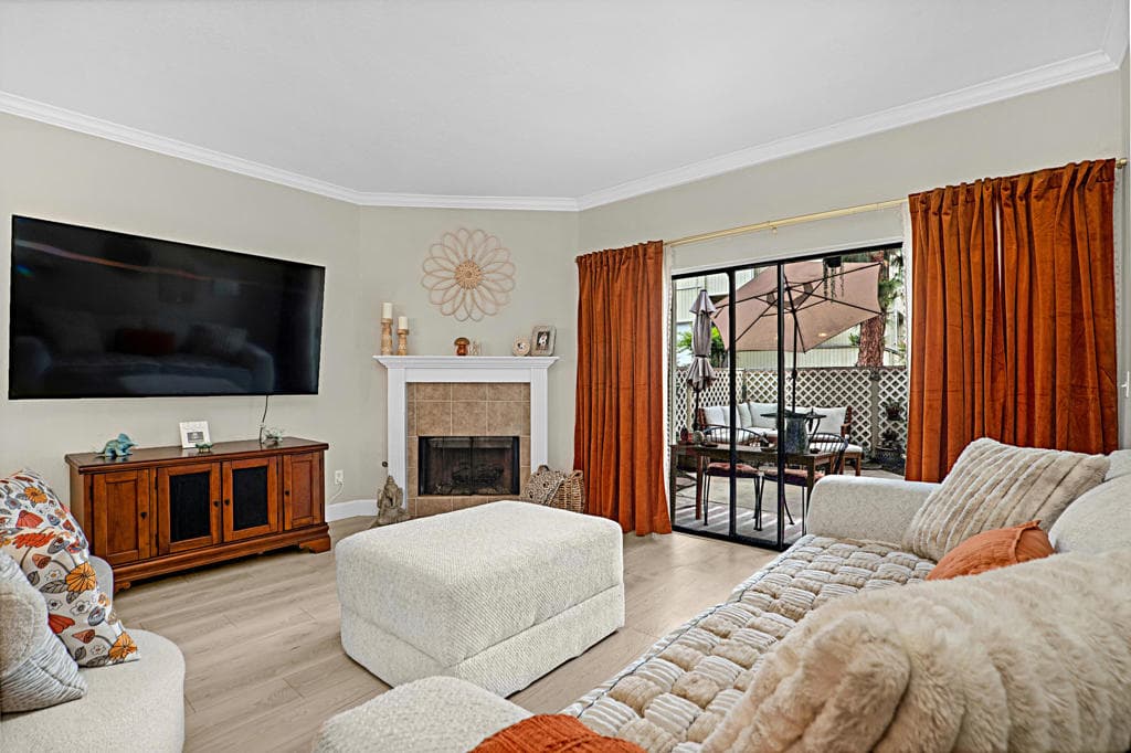 Condo at 682 Sycamore Avenue, Claremont — photo 8 of 12