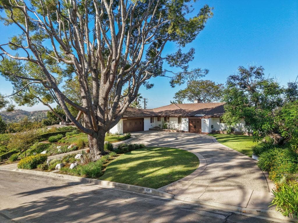 Home at 431 Highland Drive, Glendora — photo 2 of 12