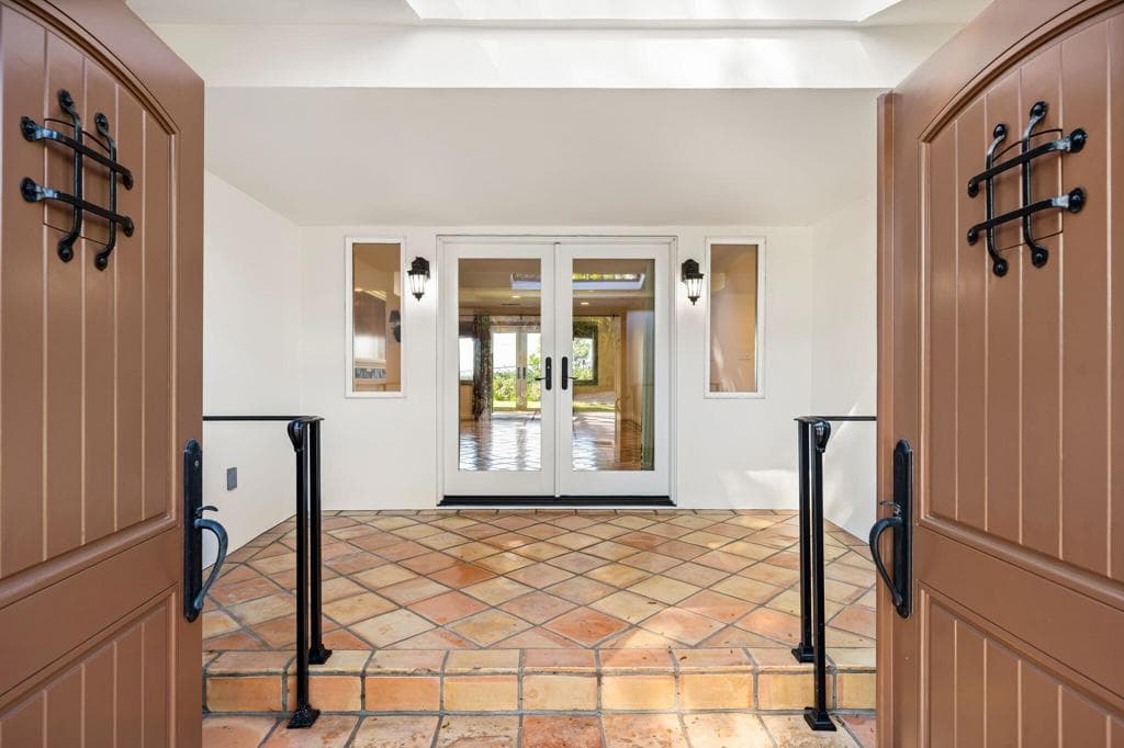 Home at 431 Highland Drive, Glendora — photo 4 of 12