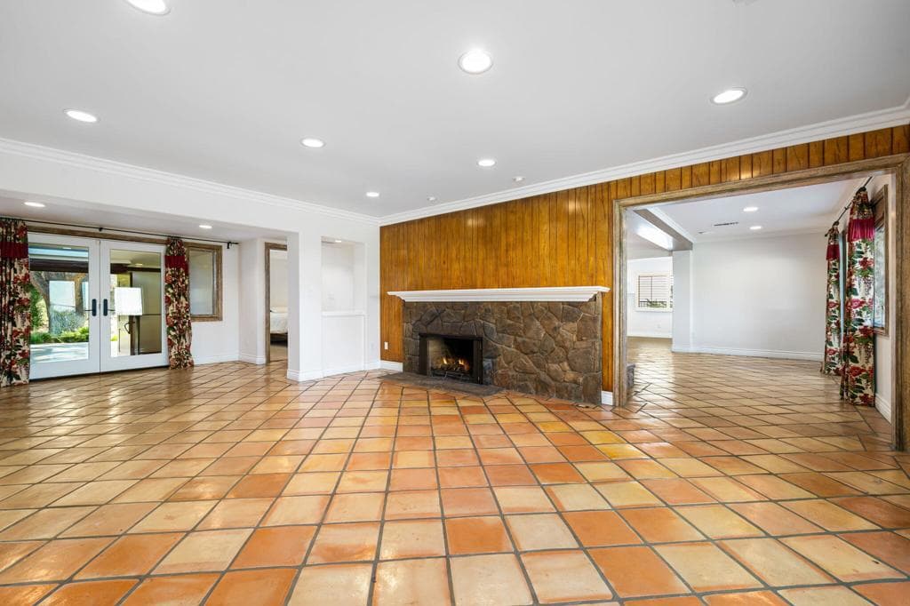 Home at 431 Highland Drive, Glendora — photo 9 of 12