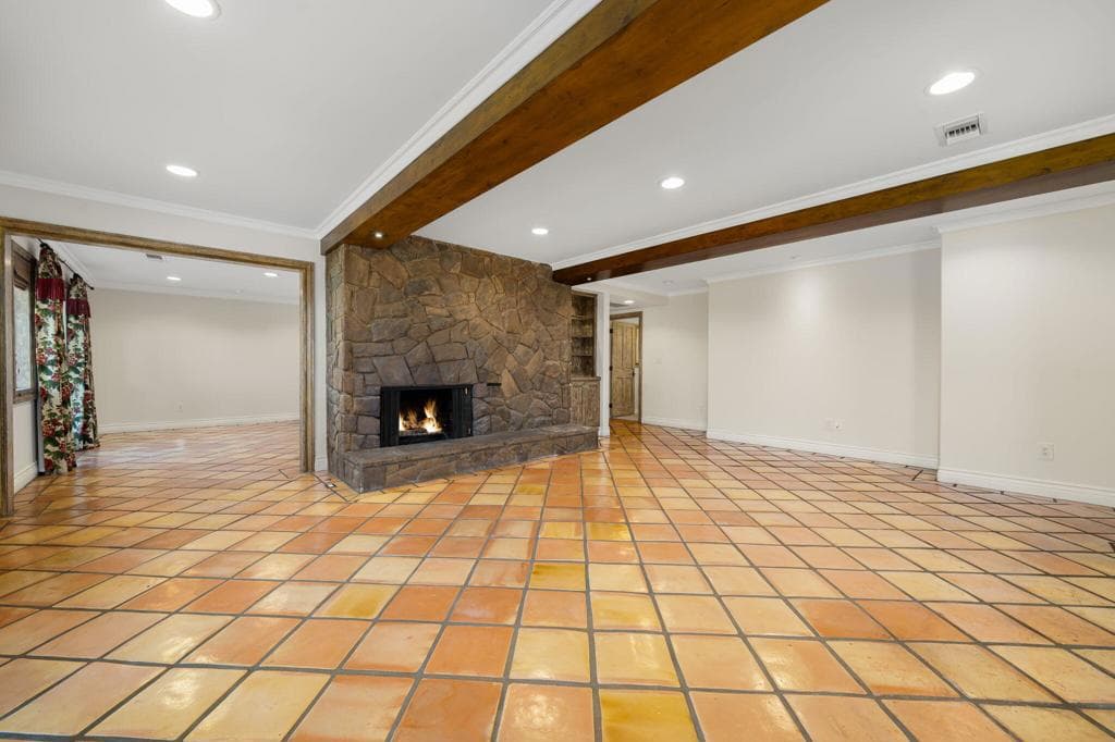 Home at 431 Highland Drive, Glendora — photo 10 of 12