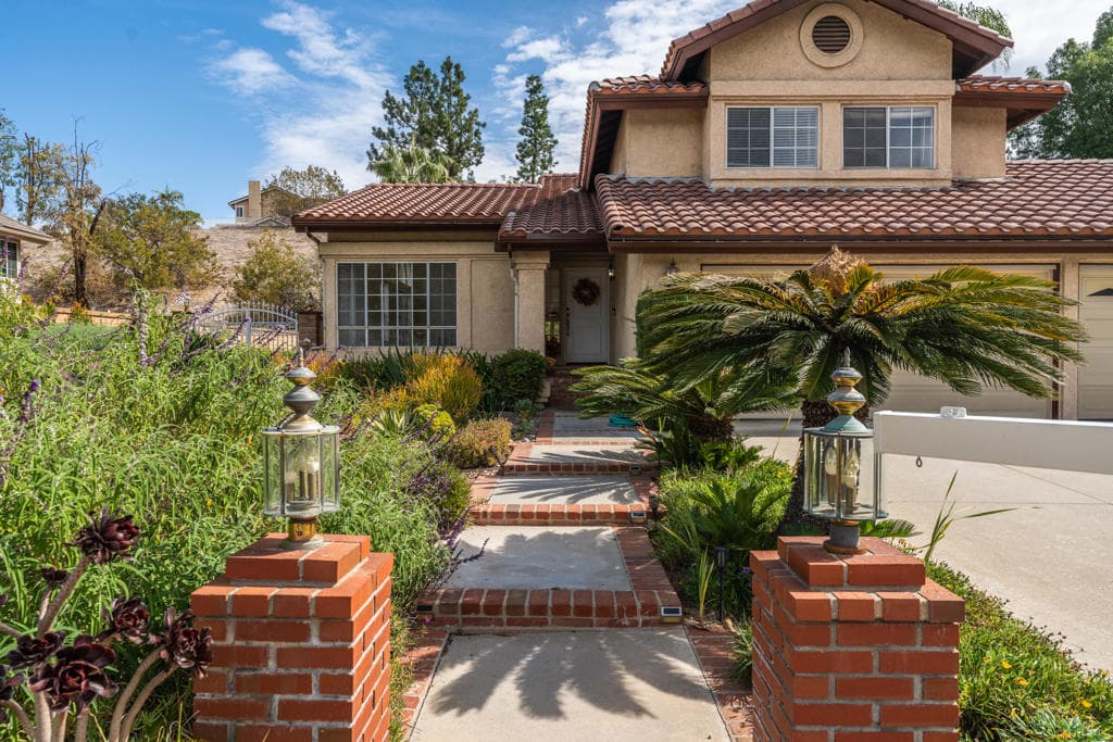 Home at 2044 Via Esperanza, San Dimas — photo 2 of 12
