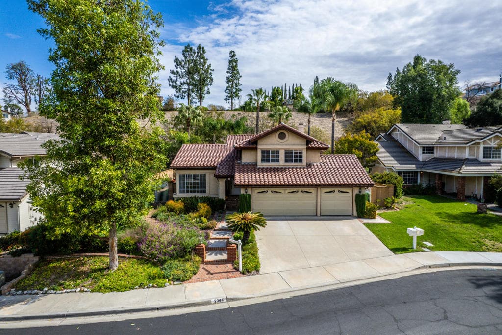 Home at 2044 Via Esperanza, San Dimas — photo 4 of 12