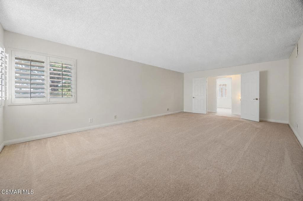 Home at 988 Looking Glass Drive, Diamond Bar — photo 11 of 12