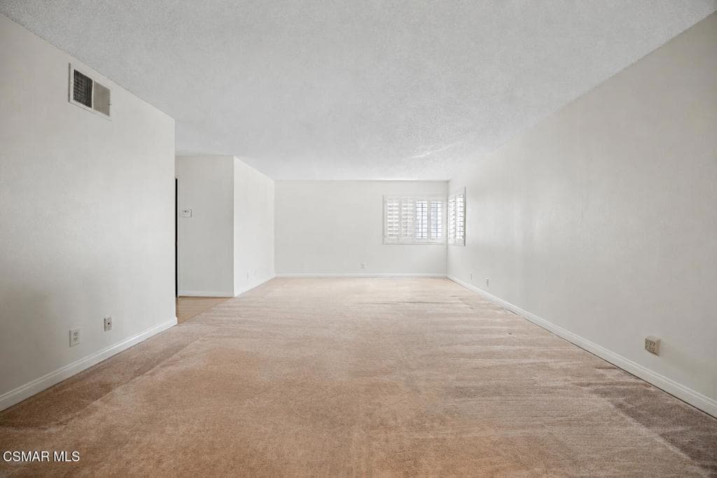 Home at 988 Looking Glass Drive, Diamond Bar — photo 12 of 12