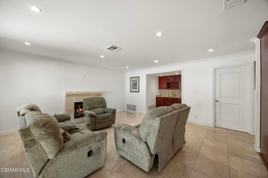 Home at 988 Looking Glass Drive, Diamond Bar — photo 8 of 12
