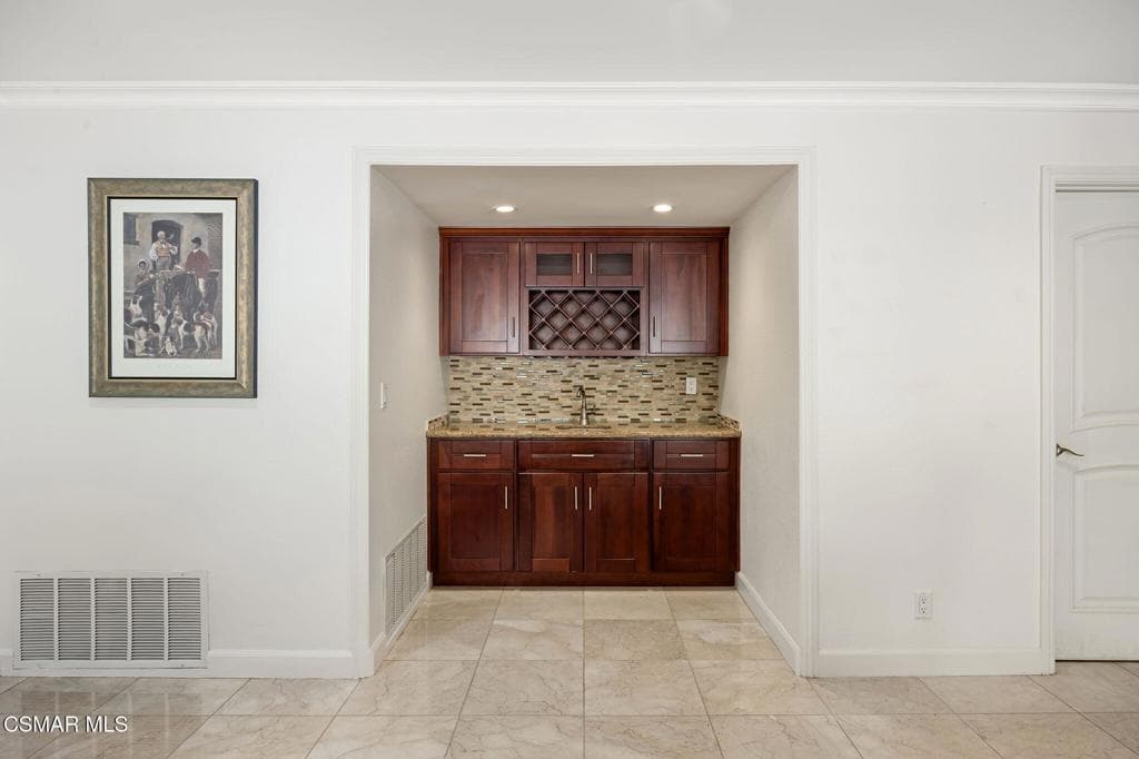 Home at 988 Looking Glass Drive, Diamond Bar — photo 9 of 12
