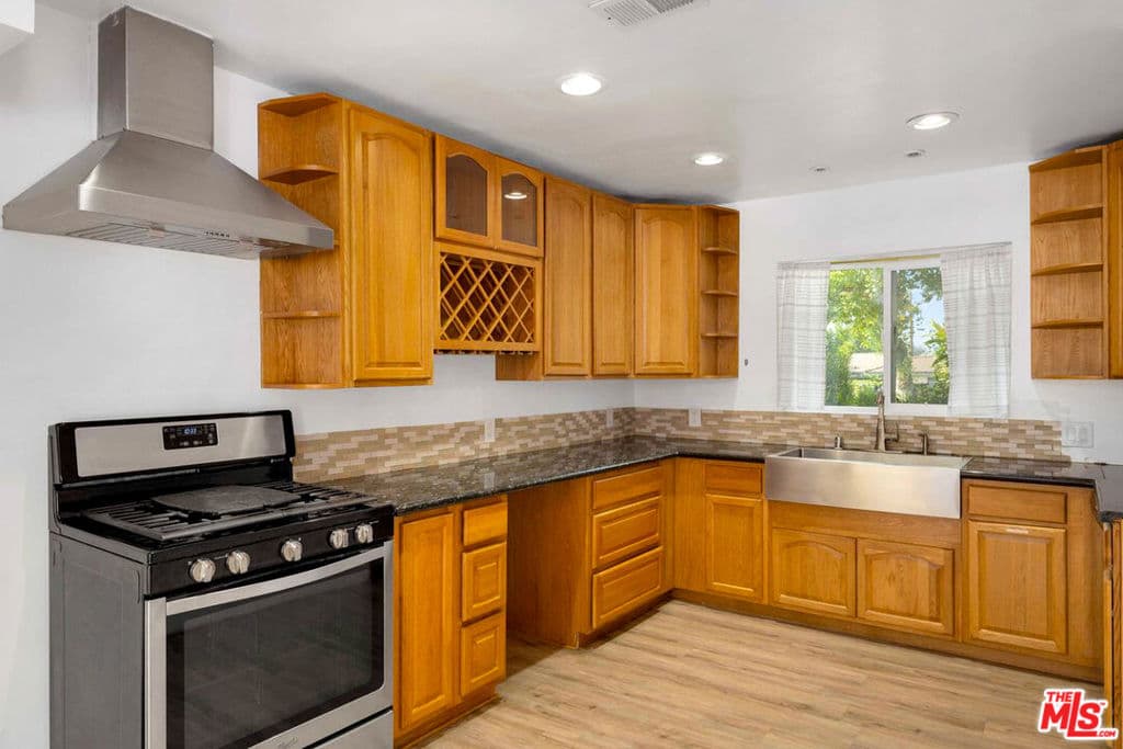 Home at 1124 S Cajon Avenue, West Covina — photo 10 of 12