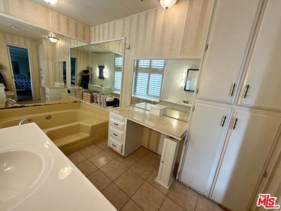 Home at 17350 Temple Avenue 71, La Puente — photo 9 of 12