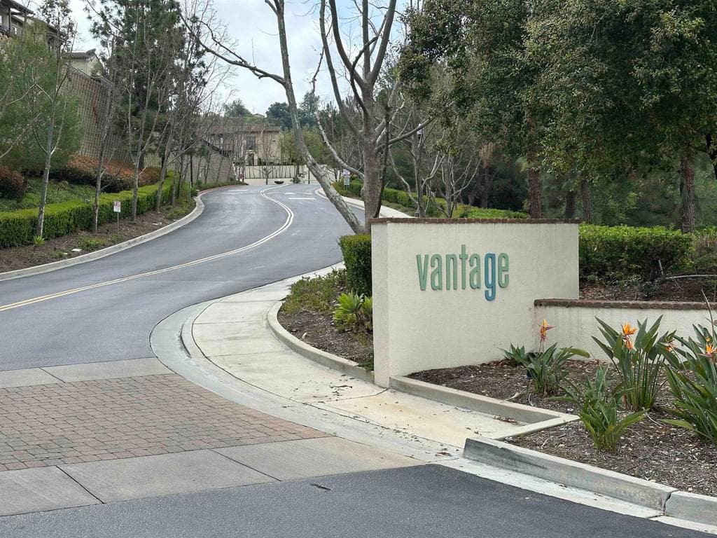 Home at 882 Sunset Place, Diamond Bar — photo 8 of 12
