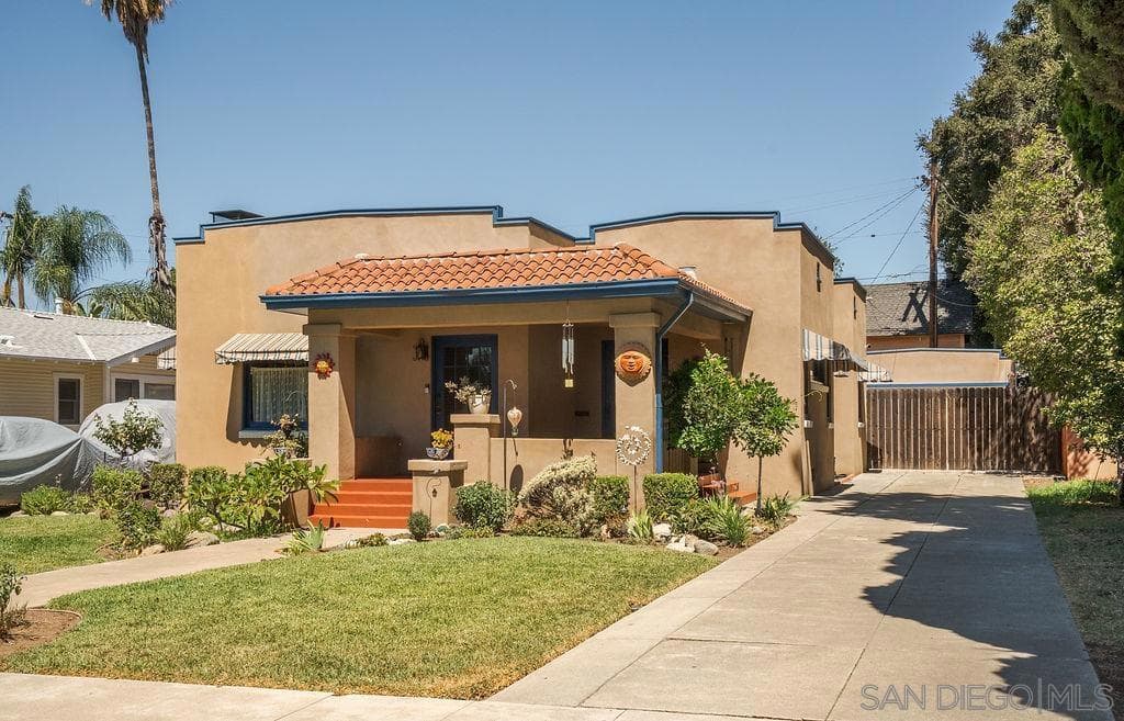 Home at 333 Randolph, Pomona — photo 3 of 12