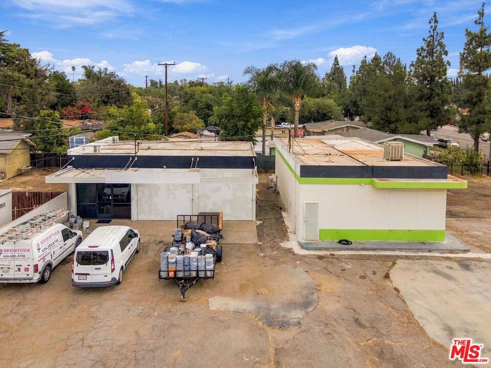 Home at 1195 W Mission Boulevard, Pomona — photo 5 of 12