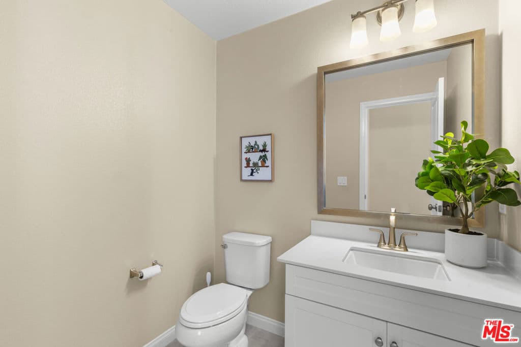 Townhouse at 1013 Chandler Drive, Covina — photo 11 of 12