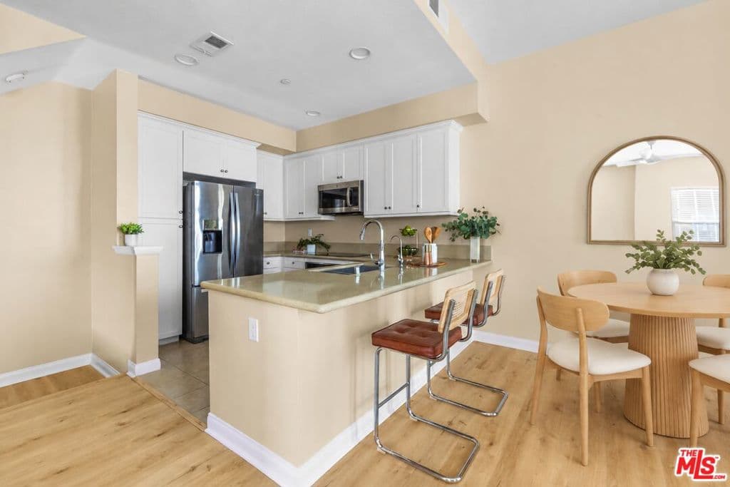 Townhouse at 1013 Chandler Drive, Covina — photo 5 of 12