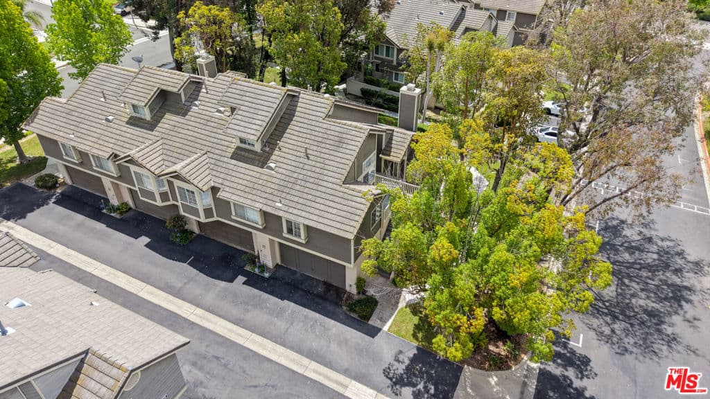 Condo at 2634 S Quarry Lane A, Walnut — photo 3 of 12