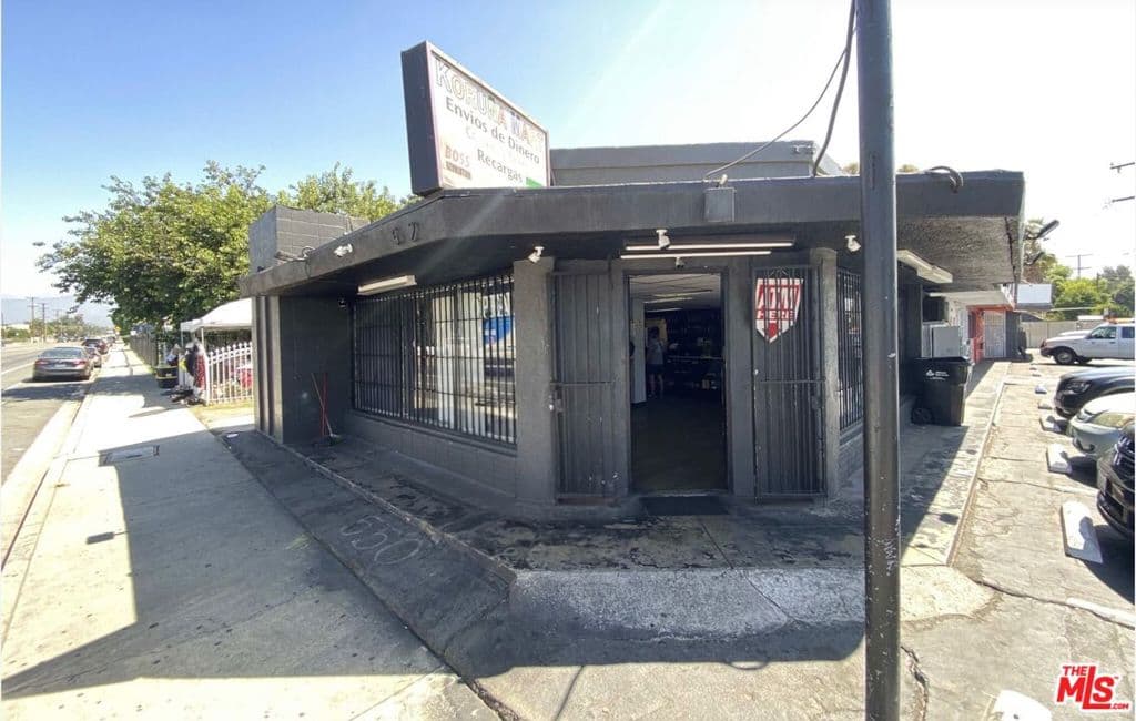 Home at 552 N San Antonio Avenue, Pomona — photo 8 of 8