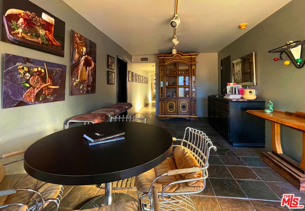 Home at 915 S Alta Vista Avenue, Monrovia — photo 12 of 12