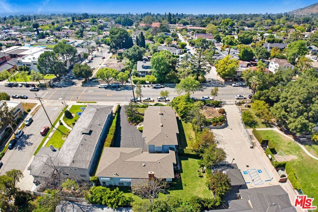 Home at 156 N Baldwin Avenue, Sierra Madre — photo 3 of 10