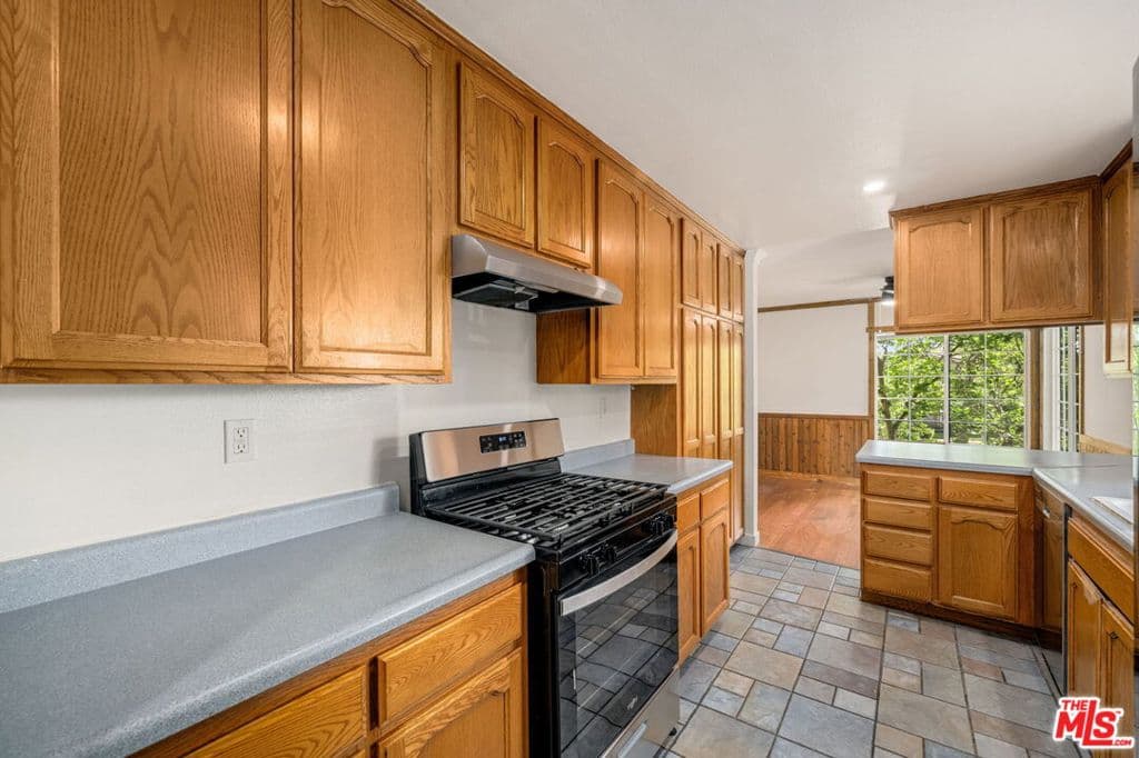 Condo at 2742 Calle Ruiz, West Covina — photo 8 of 12