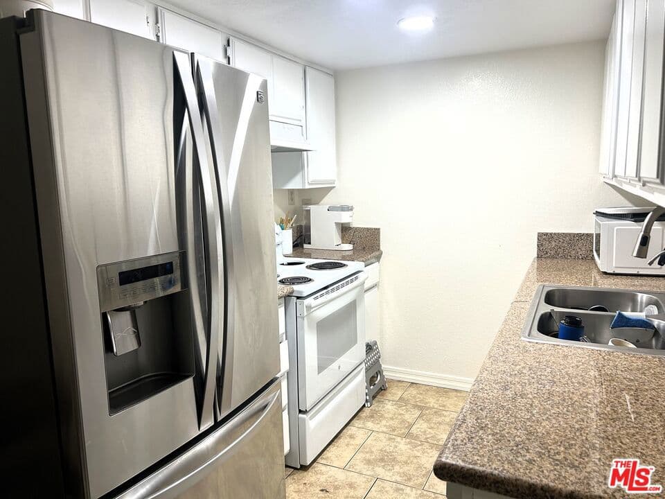 Home at 19531 E Cienega Avenue, Covina — photo 10 of 12