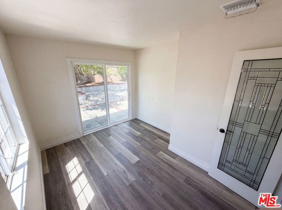 Home at 1007 E Citrus Edge Street, Azusa — photo 8 of 12