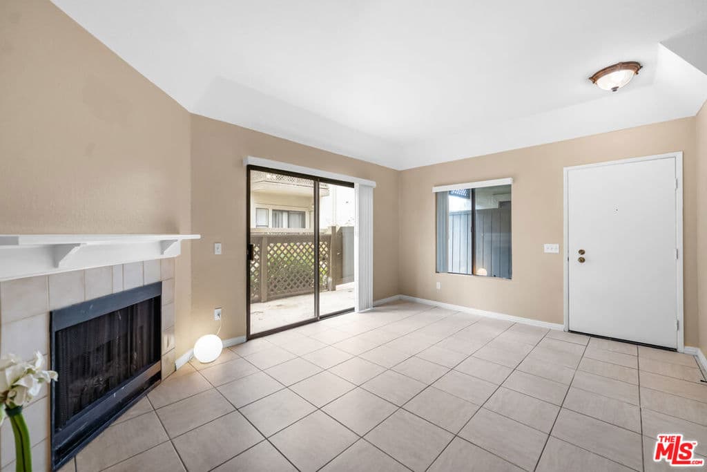 Condo at 22865 Hilton Head Drive 216, Diamond Bar — photo 5 of 12