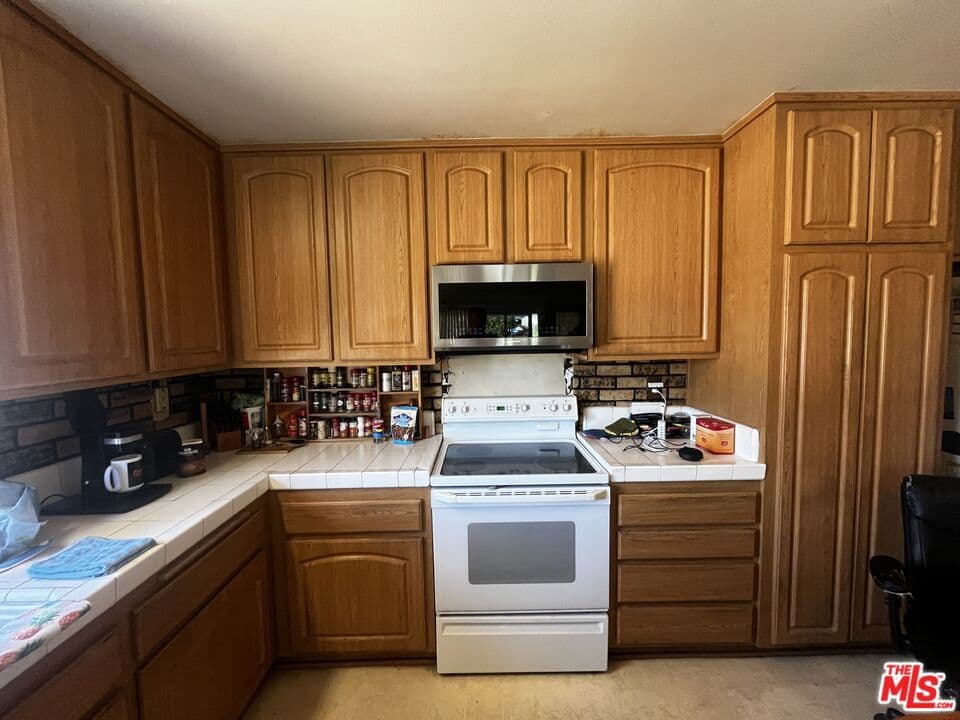 Home at 1701 Eli Place, Hacienda Heights — photo 4 of 12