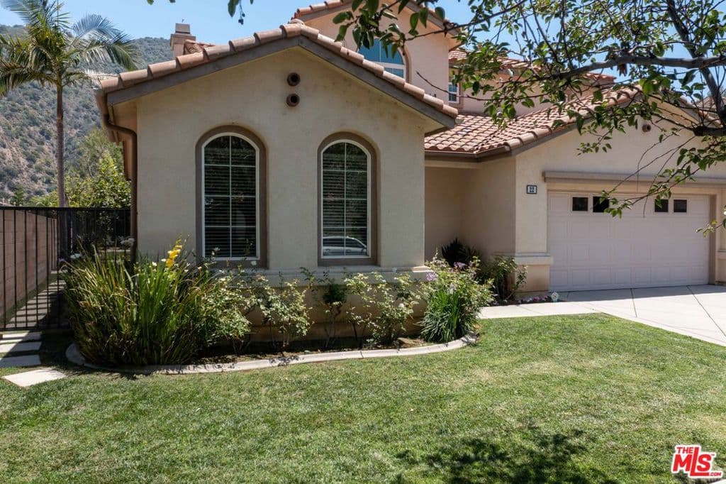 Home at 22 Moonridge Court, Azusa — photo 6 of 12