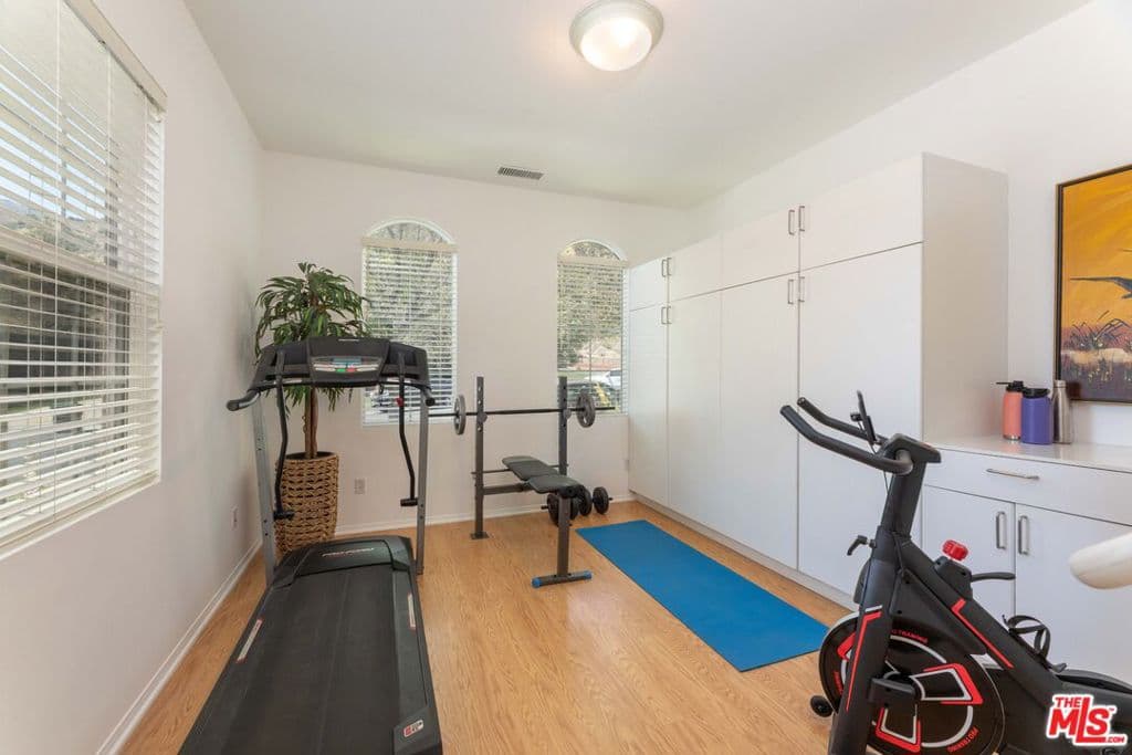 Home at 22 Moonridge Court, Azusa — photo 10 of 12