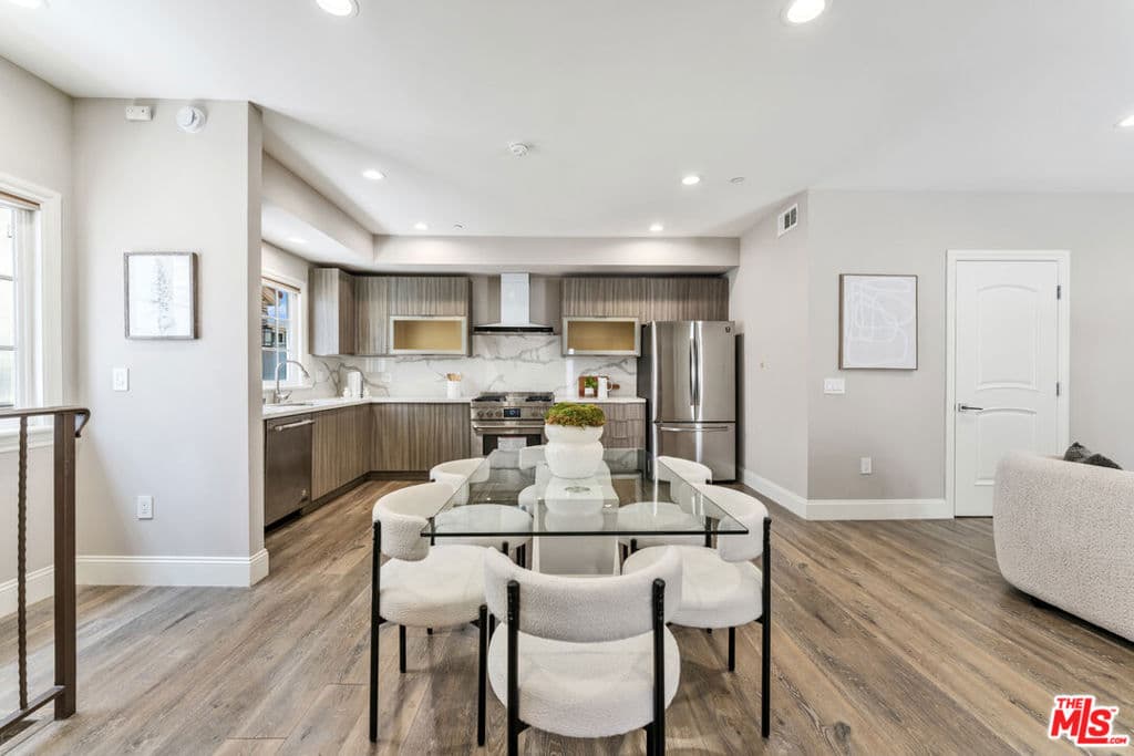Condo at 413 California Street A, Arcadia — photo 5 of 12