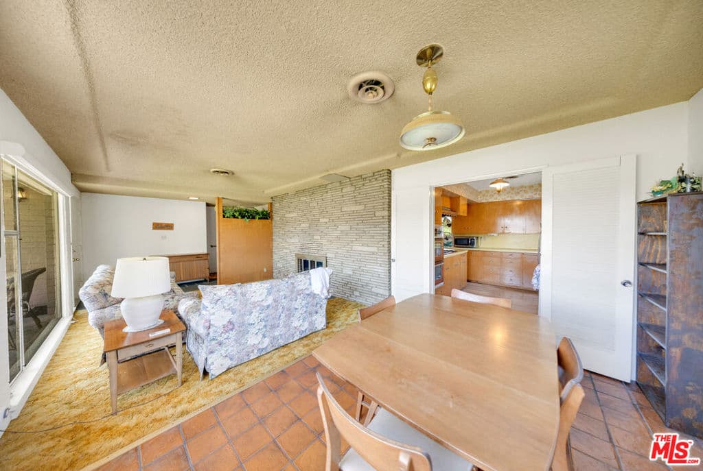 Home at 635 Ramona Avenue, La Verne — photo 11 of 12