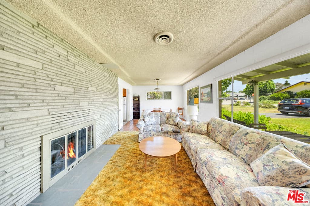 Home at 635 Ramona Avenue, La Verne — photo 9 of 12