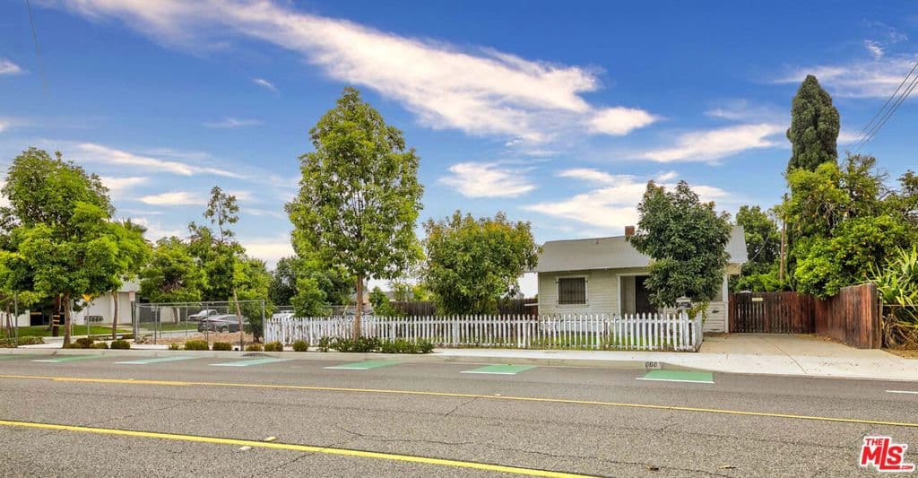Home at 14420 Cavette Place, Baldwin Park — photo 12 of 12