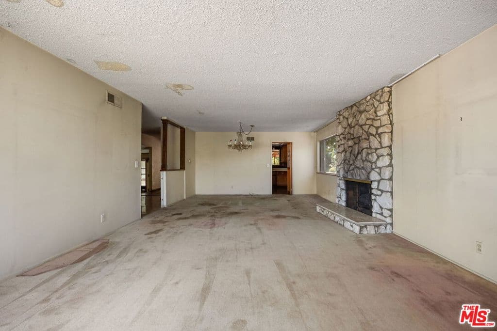 Home at 14620 Wedgeworth Drive, Hacienda Heights — photo 10 of 12