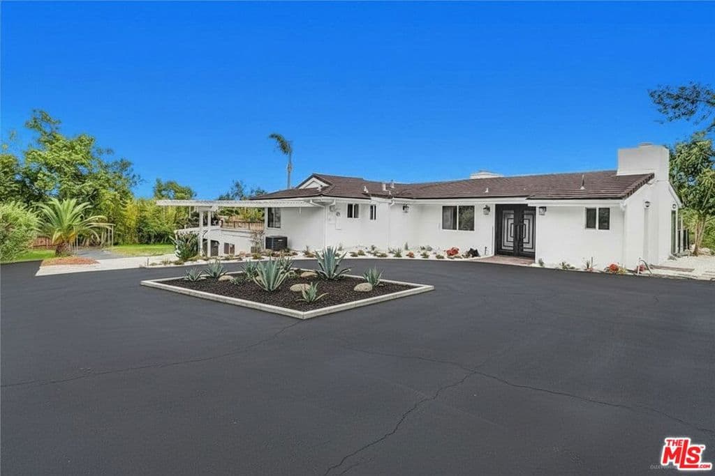 Home at 222 El Cielo Lane, Bradbury — photo 1 of 12