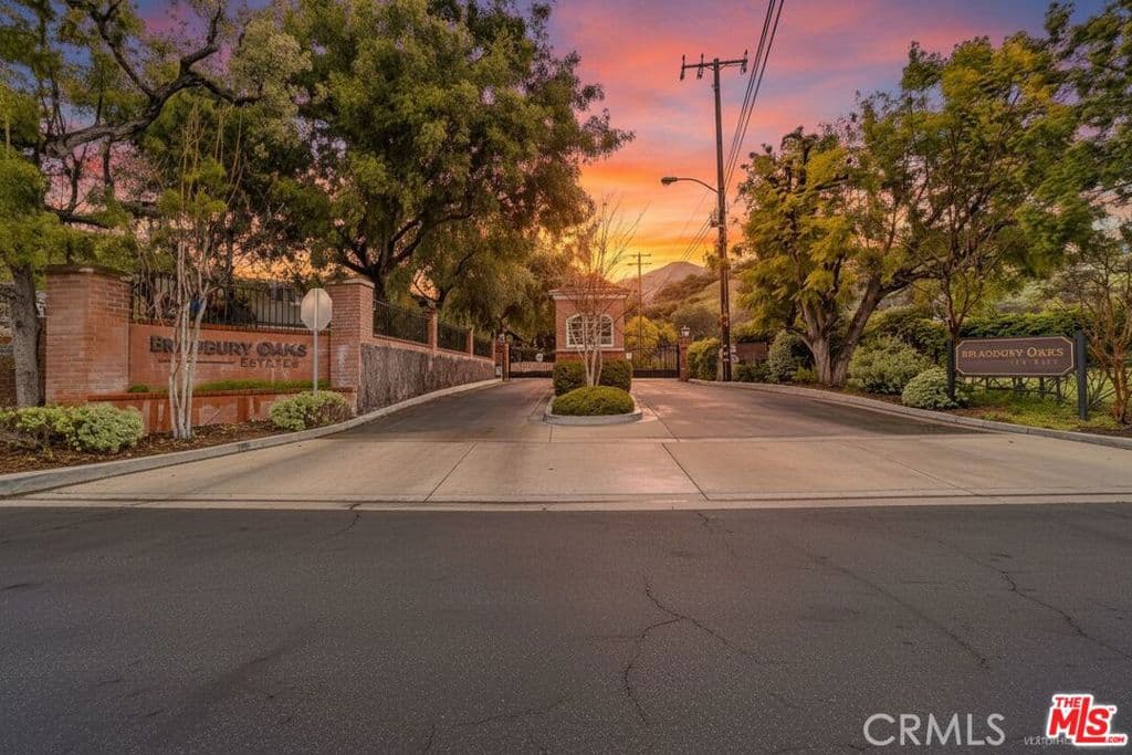 Home at 222 El Cielo Lane, Bradbury — photo 2 of 12